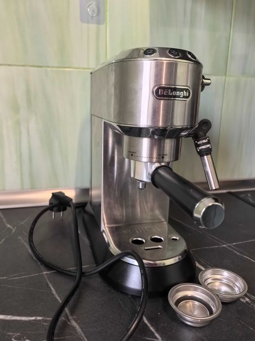 Delonghi Dedica + accesorii