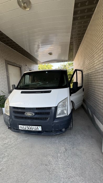 Ford transit gruzavoy