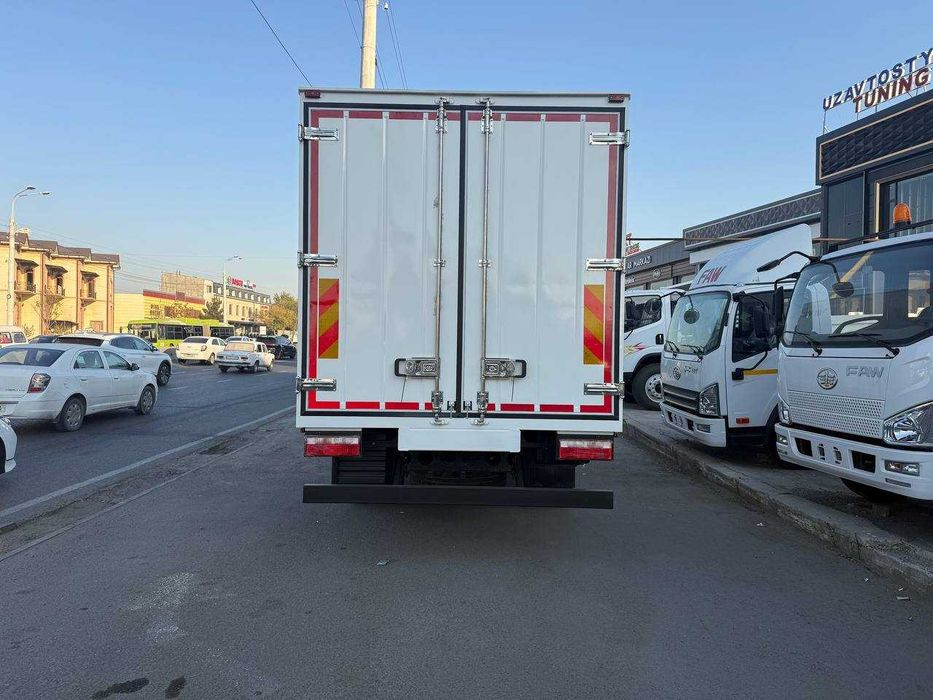 Автофургон цельнометаллический FAW Tiger V [24,6 м³] дизель