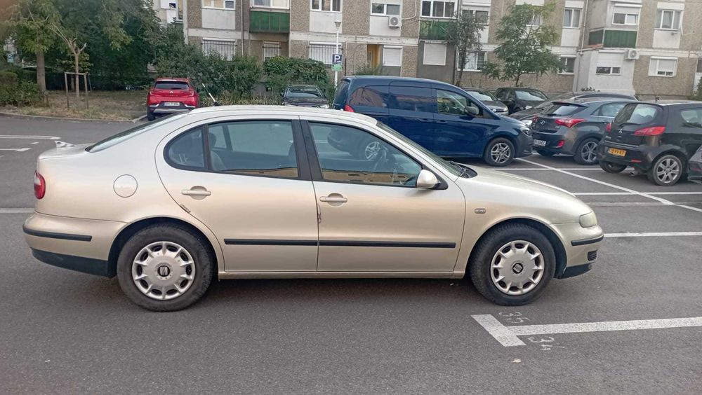 se vinde Seat Toledo 1.6
