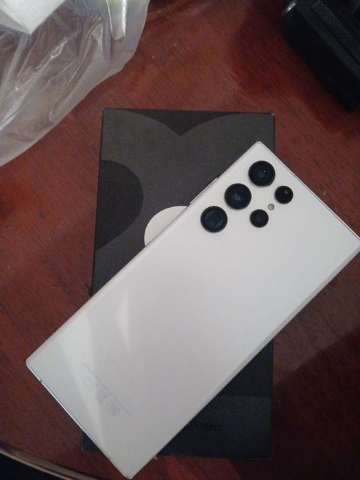 Samsung s22 ultra 256гб