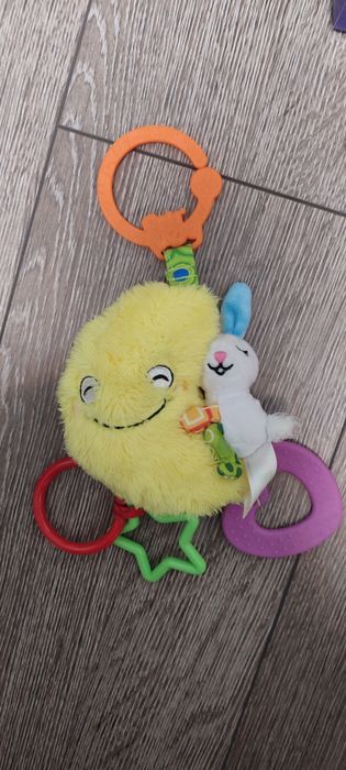 Лот шумкащи играчки