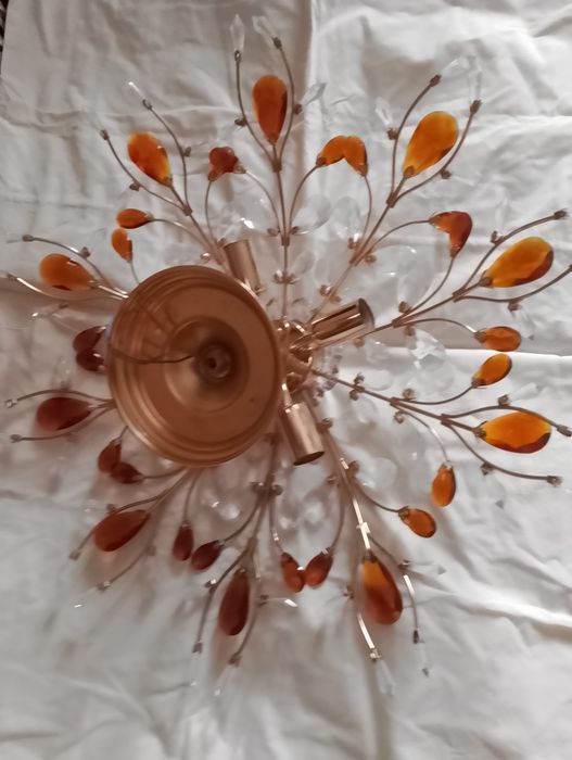 Новая люстра красивая