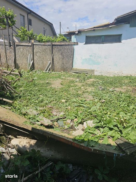 CASA demolabila pe teren 267 mp - INEL II