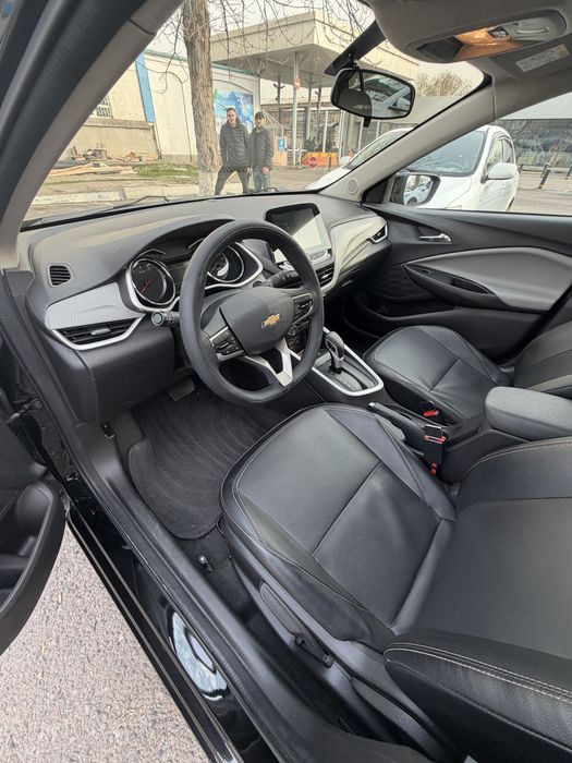 Продаётся Onix premier 2024