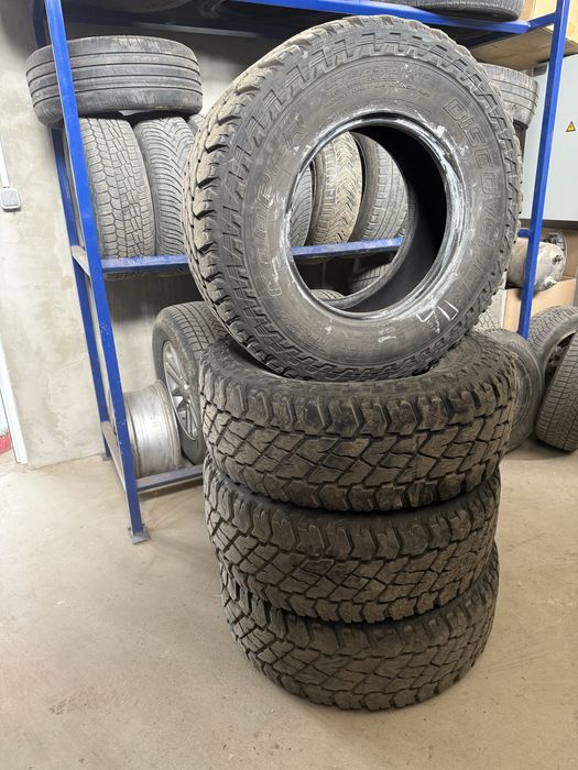 Гуми Cooper Discoverer S/T maxx