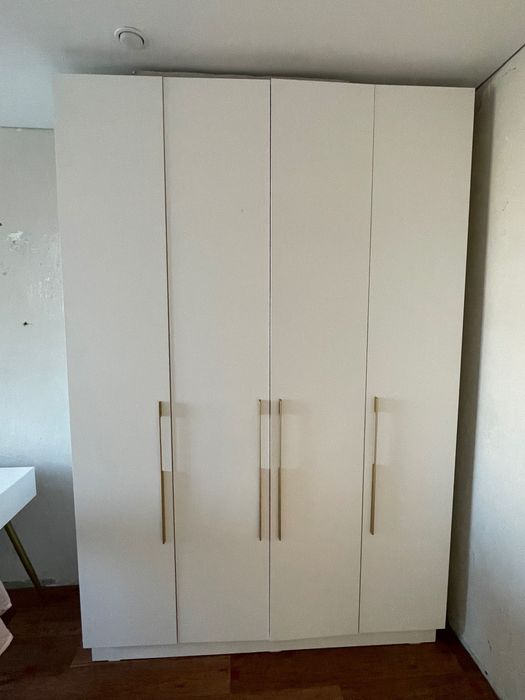 Шкаф высота 240*160