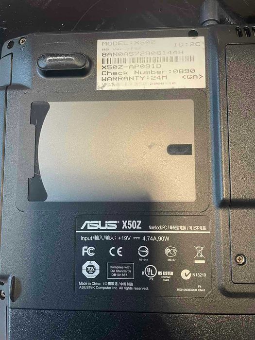 Лаптоп Asus за части