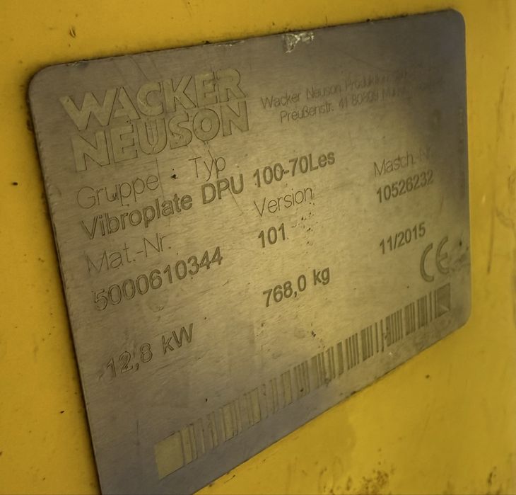 Talpa / placa compactoare Wacker Neuson DPU 100-70 / 11-2015 / 768 kg