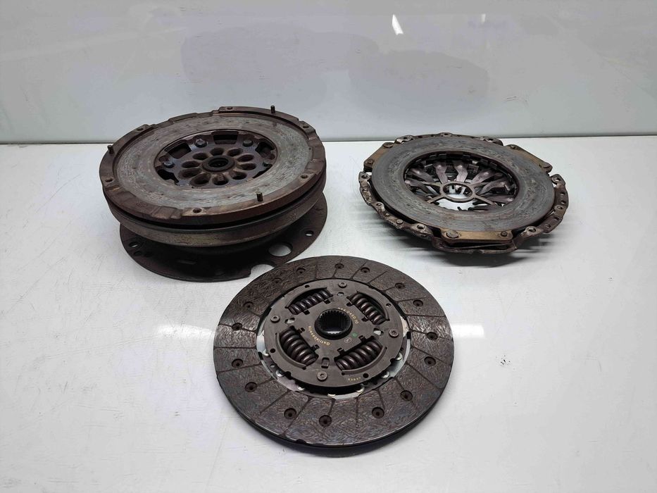 Kit ambreiaj volanta masa dubla Audi Q5 (8RB) [Fabr 2008-2016] S-line