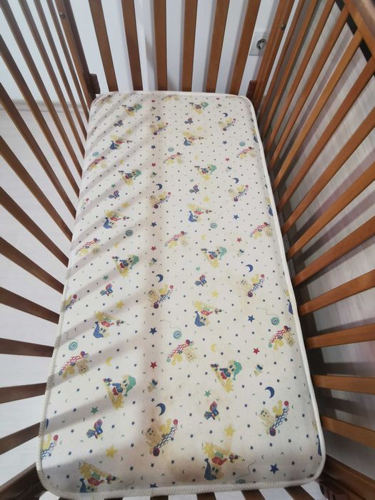 детска кошара PALI - Италия от масивно дърво с матрак