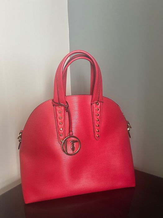 Дамска чанта Trussardi 2 в 1 чисто нова