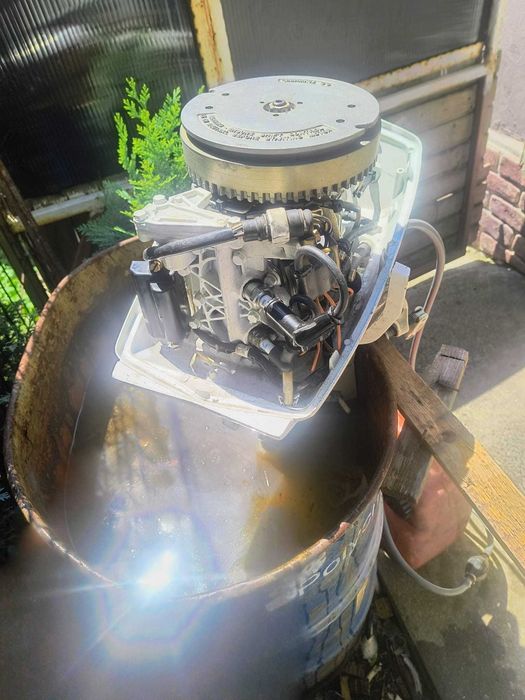 Motor barca Johnson 6 cp 2t