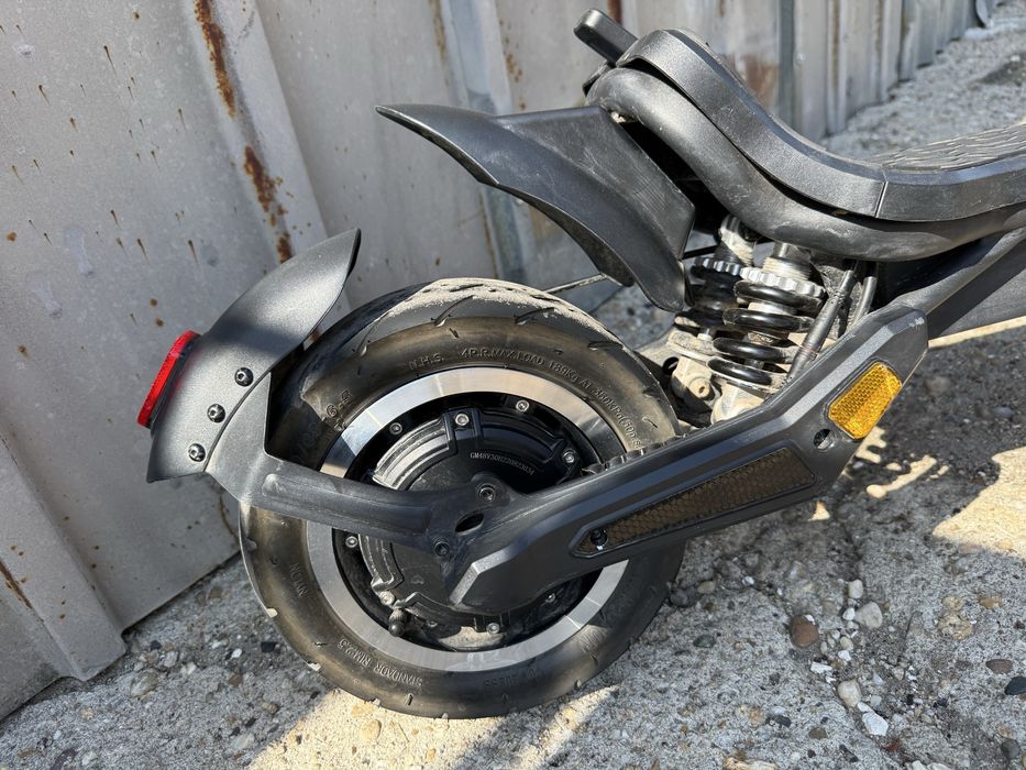 Електрическа тротинетка Lamborghini ALext Green – 500W | Почти нова