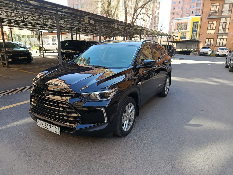 Trecker 2 LTZ plus sotiladi