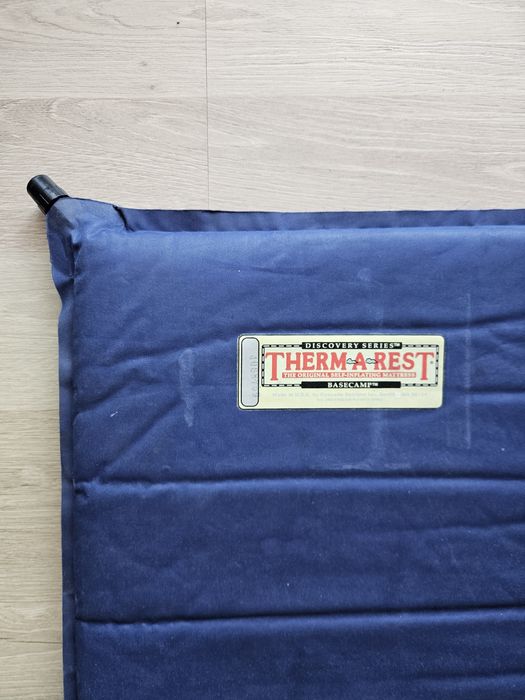 Thermarest Basecamp