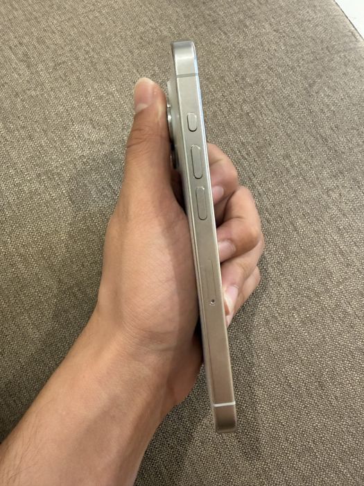 Iphone 15 pro 128 gb 75%
