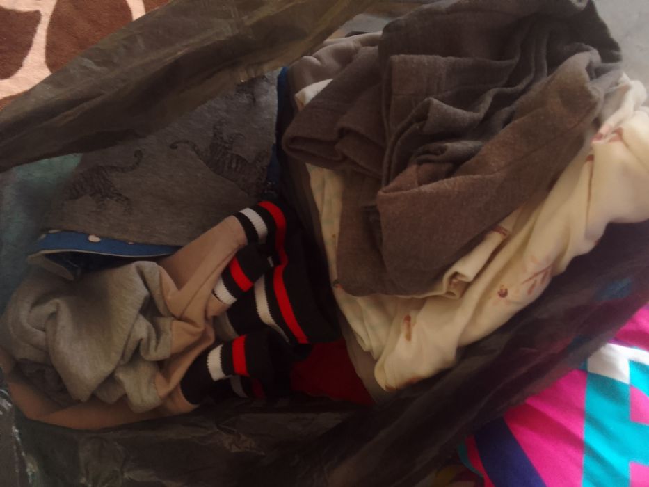 Продам детские вещи и обувь