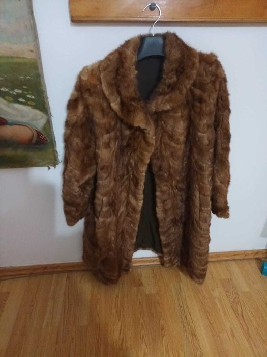 Oportunitate haina nurca naturala marimea 44  pentru eleganta si stil