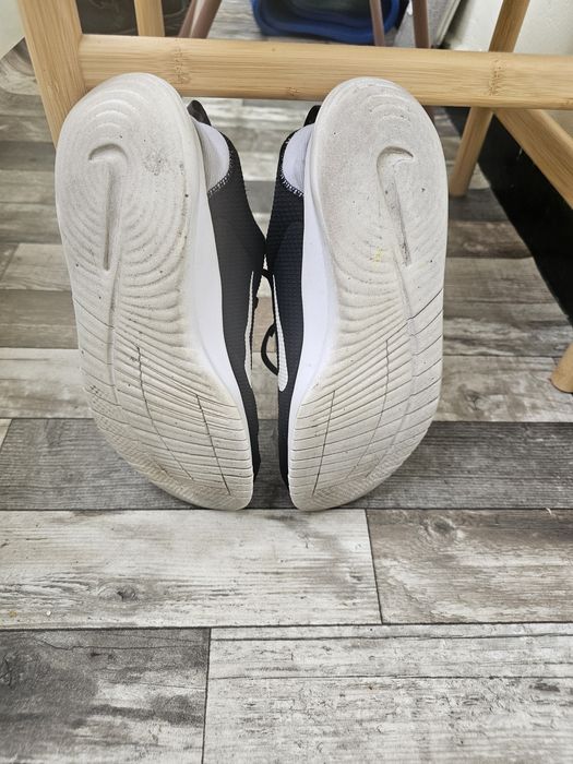 Мъхки маратонки Nike