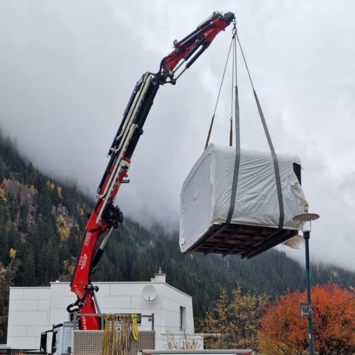 Уникална Сауна с панорамен огледален прозорец