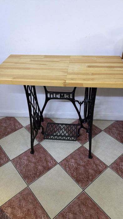 Стол кухонный,, столик детский