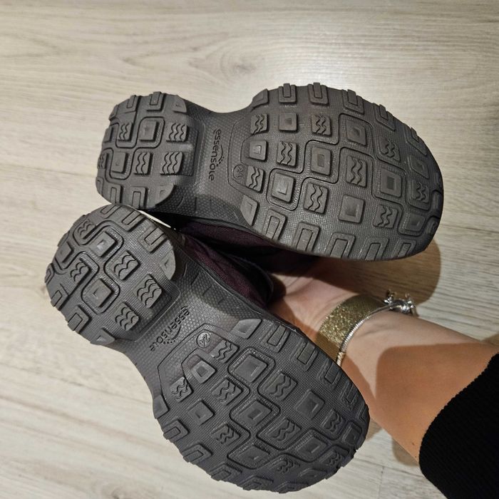 Детски боти / апрески