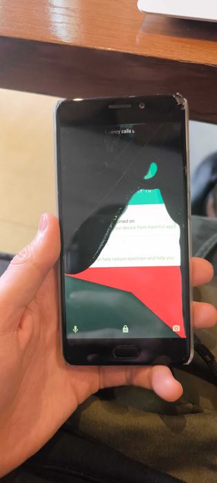 Смартфон Meizu m6 note с битым экраном