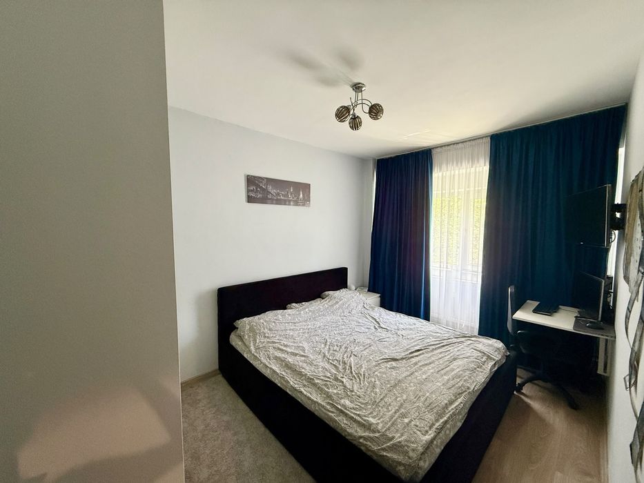 Apartament utilat si mobilat complet. 2 camere modificat la 3 camere