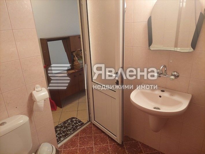 Продава се Тристаен апартамент в Поморие - 78 кв.м за 1334 €/кв.м - Снимка #7