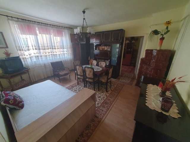 Apartament de vanzare - 2 camere - etaj intermediar - ultracentral