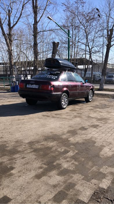 Продам Ауди 80 б4
