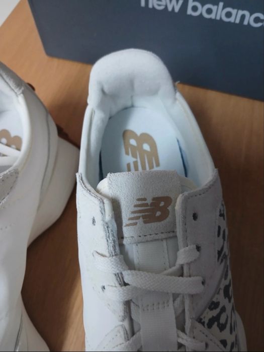 New Balance 327 mar 41