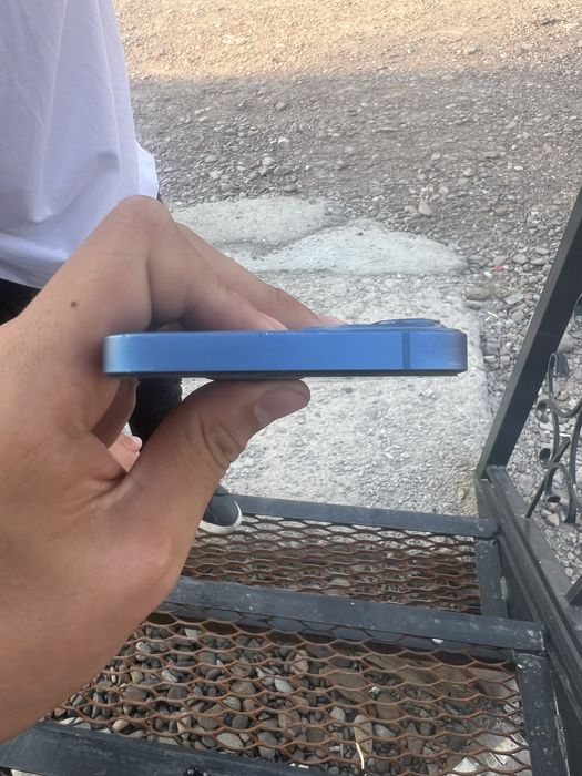 Айфон 13 емкост 100