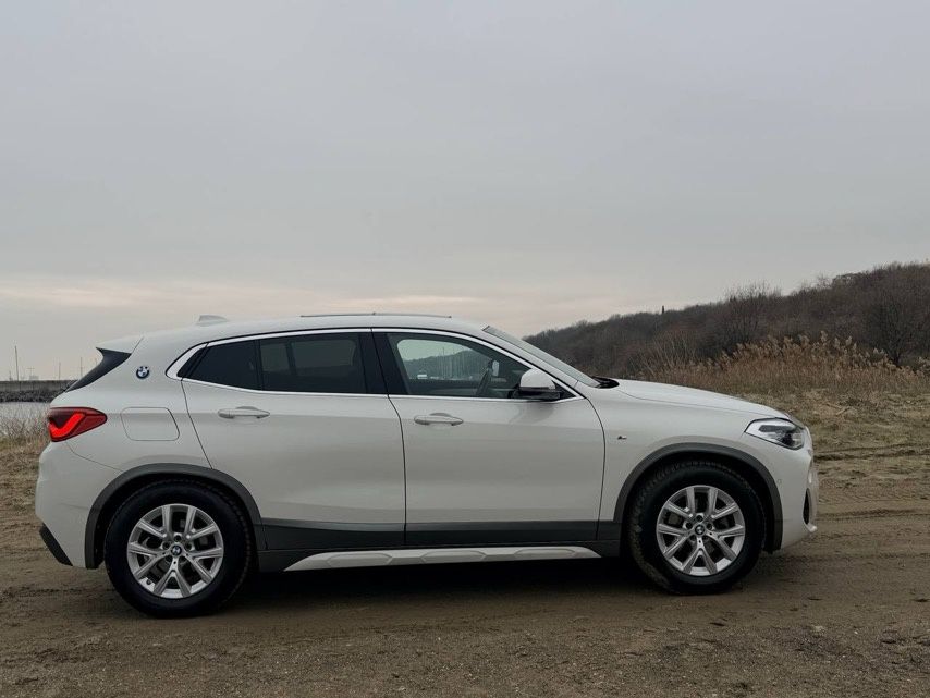 Автомобил BMV X2