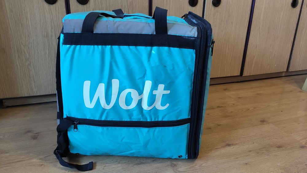 Сумка Wolt для курьеров