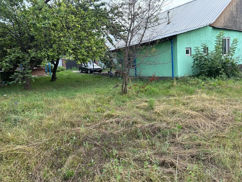 Продам дом с большим участком