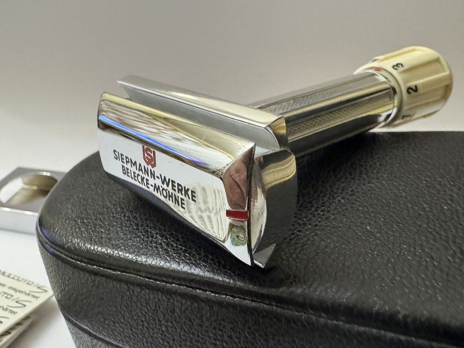 Ultra rar! Aparat de ras Apollo Mikron Solingen Germany. NOS.