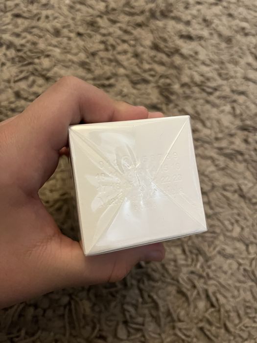 parfum maison margiela replica on a date