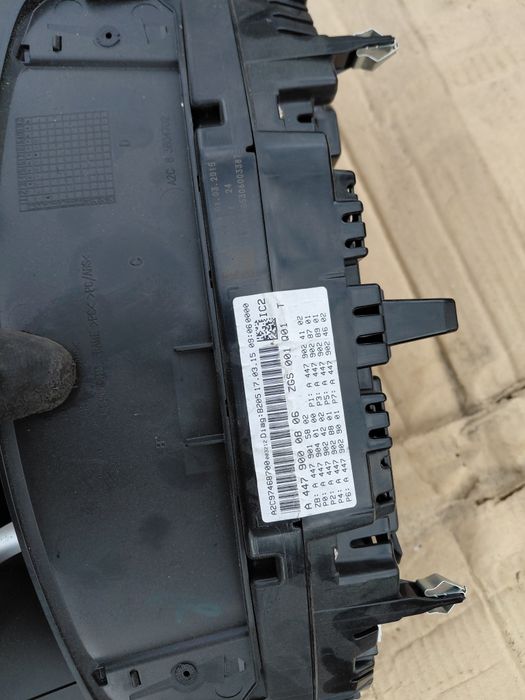 Километраж за Mercedes V-class/Vito/Vaneo W447