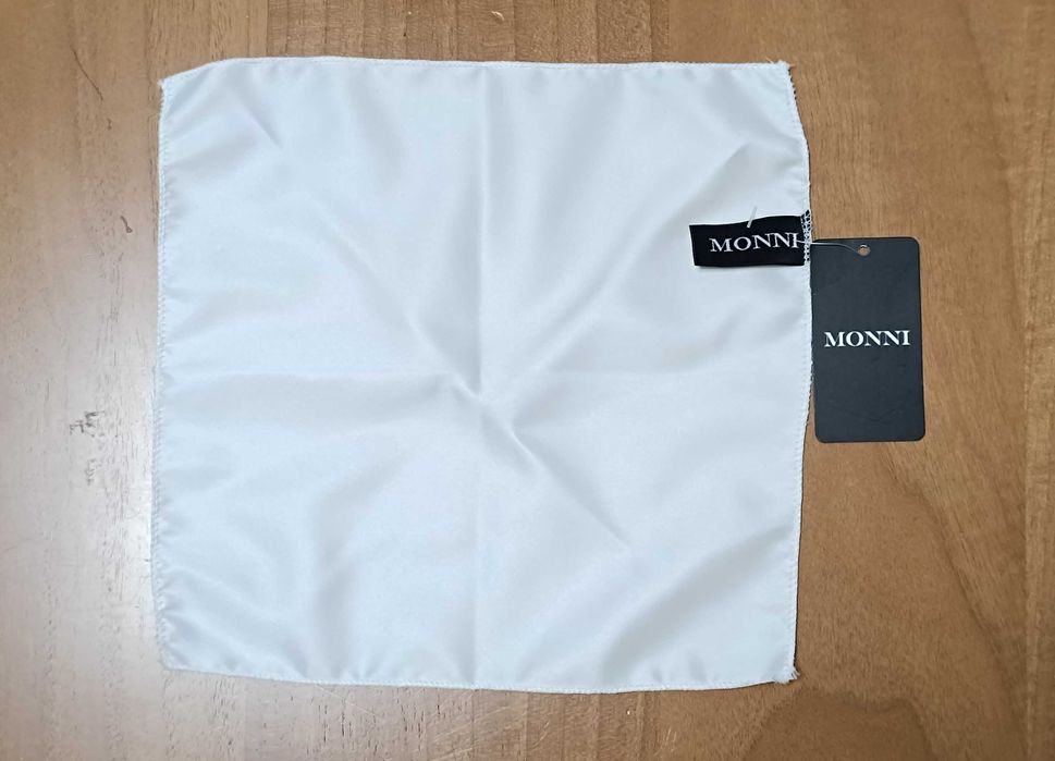 Desizo Monni-Чисто Нова с Етикет