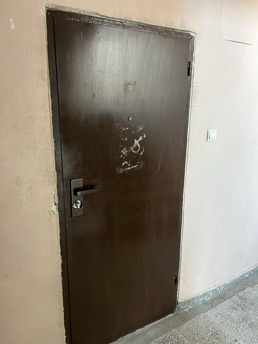 Метална врата 80/200