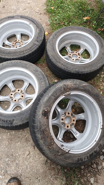 Vând jante aluminiu Logan