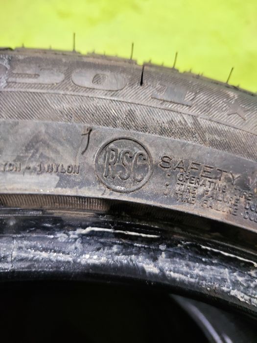 2 бр летни гуми 225/50/16 Bridgestone