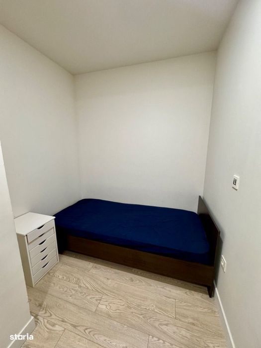 Inchiriez apartament 3 camere, Bermo-Intim