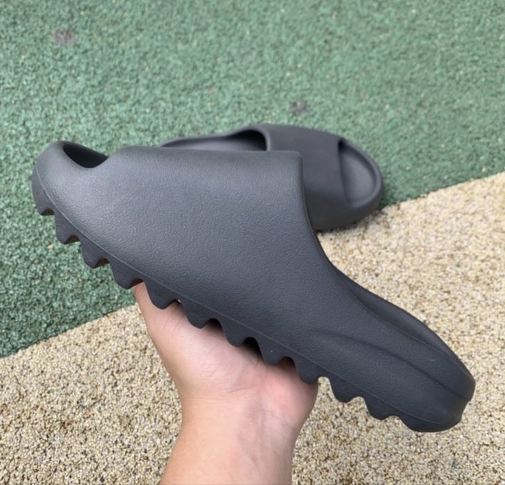 •OFERTA• Papuci Yeezy Slide Negrii Ultimele Bucati