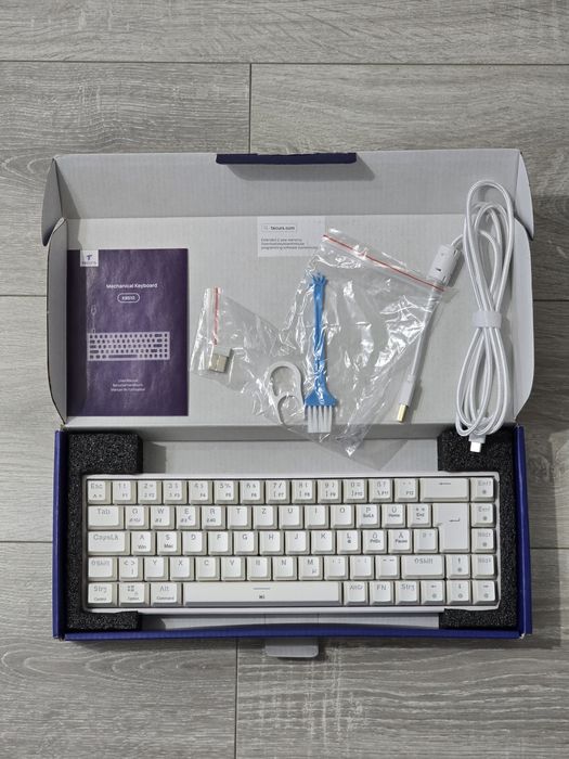 Tastatură mecanică gaming TECURS 65% – RGB, Wireless/Bluetooth/Cablu