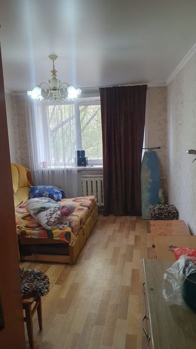 Продам 1 комнатную общежитие