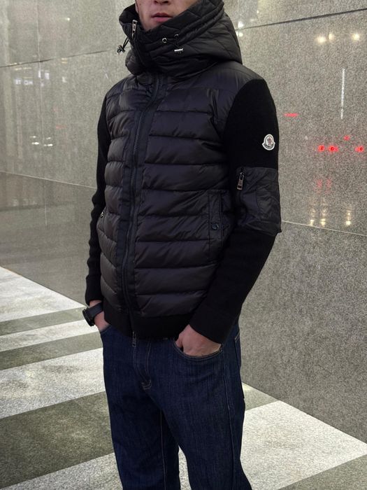 Продам куртку Moncler
