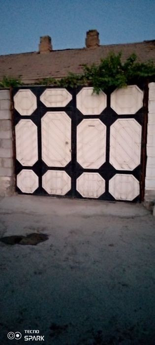 Kogonda kichik hovli sotiladi